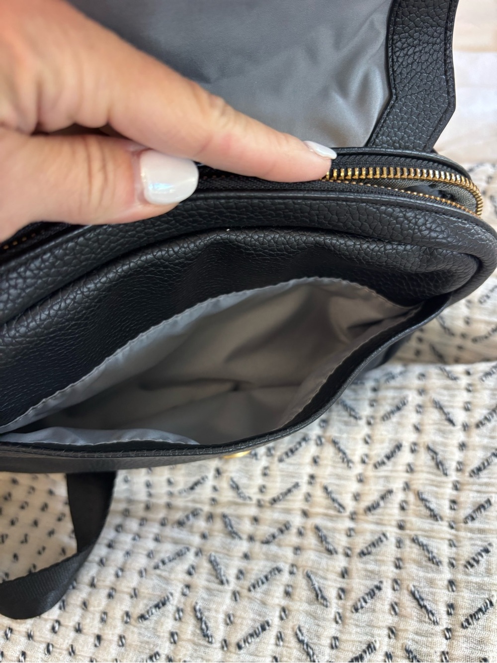 Freshly Picked Park Pack in Ebony - Black Belt Bag Fanny Pack - Picture 4 of 8